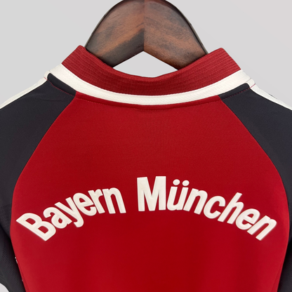 Bayern Munich 2001/02 Home Retro Football Kit