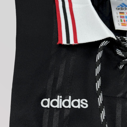 Benfica 1997/98 Away Retro Football Kit
