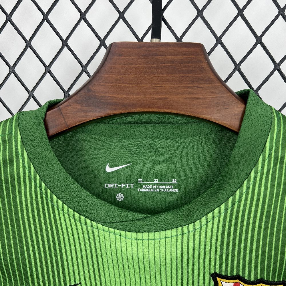 2025/2026 Barcelona Green Goalkeeper Kids Size Kit