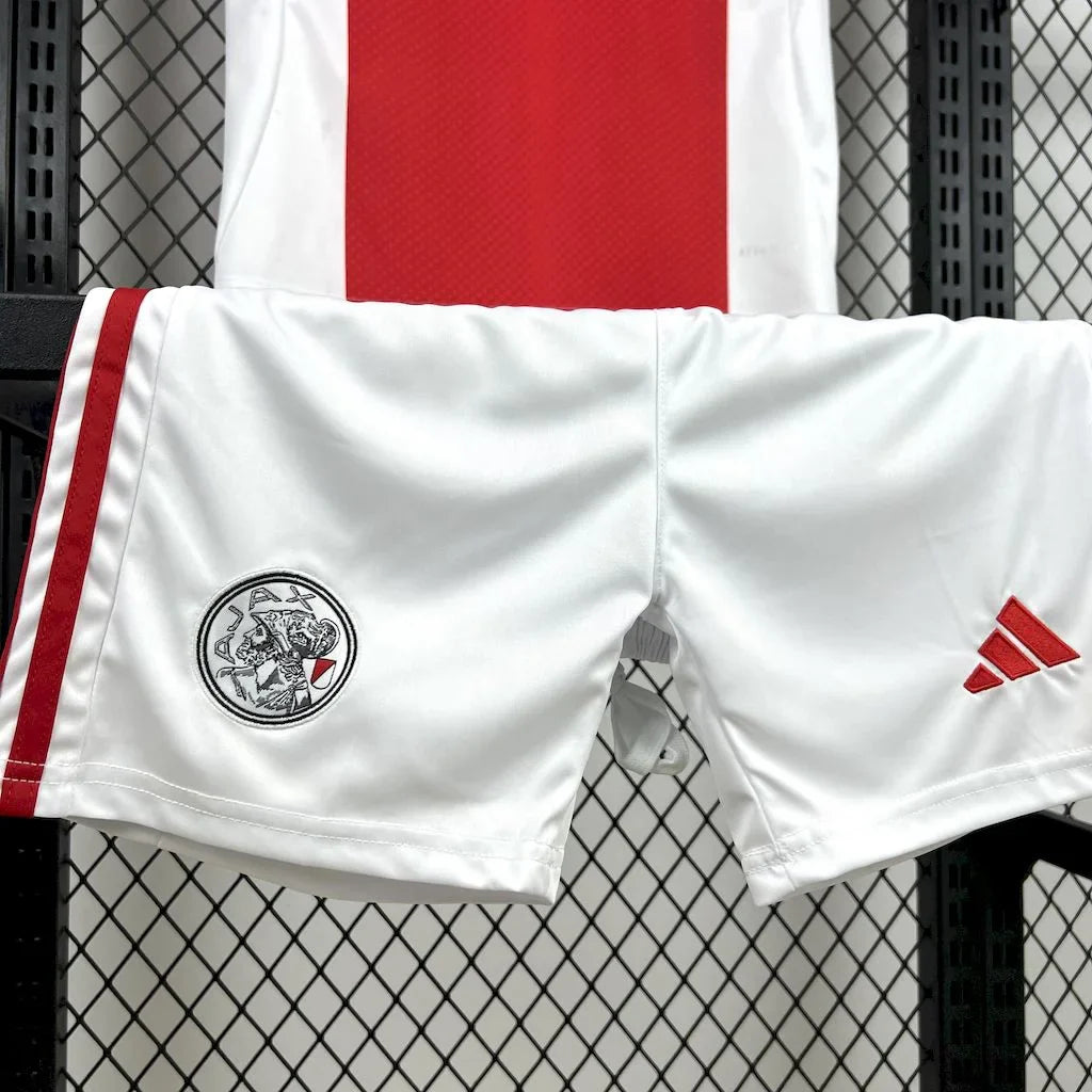 2025/2026 Ajax Home Kids Size Kit