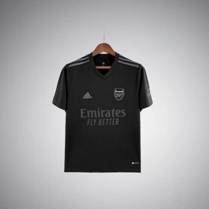Arsenal "Blackout Gunners" Premium Kit - FutKulture