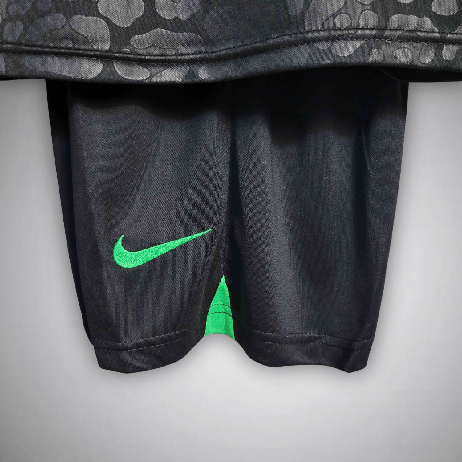 Brazil "Black Leopard" Premium Kids Size Kit - FutKulture