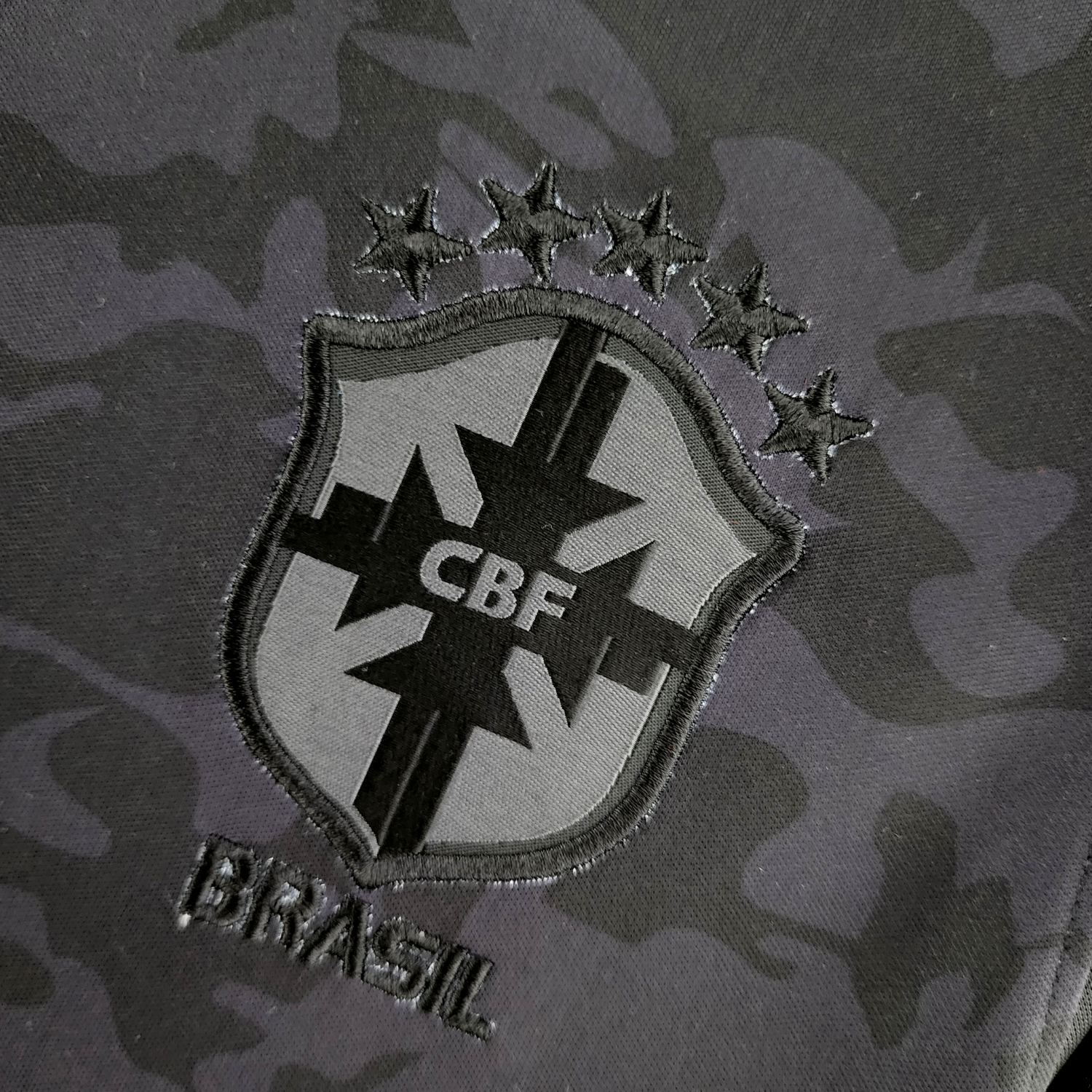 Brazil "Blackout" Premium Kit - FutKulture