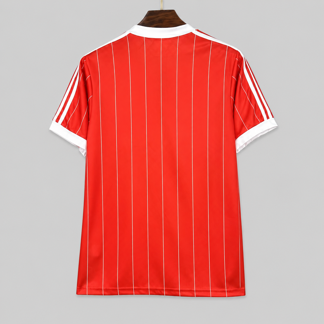 Nottingham Forest 1982–84 Home Retro Kit