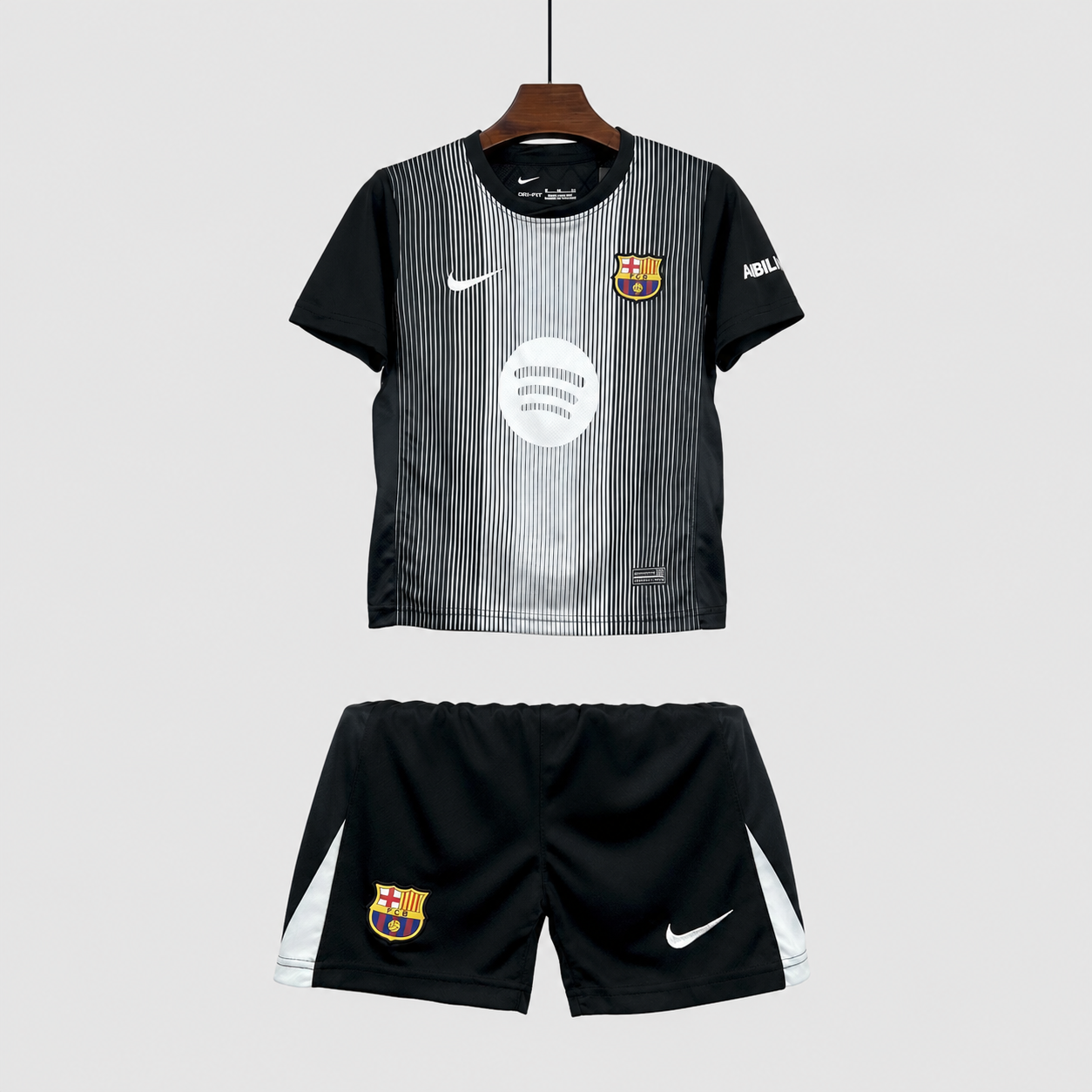 Barcelona Black Goalkeeper Kids Size Kit