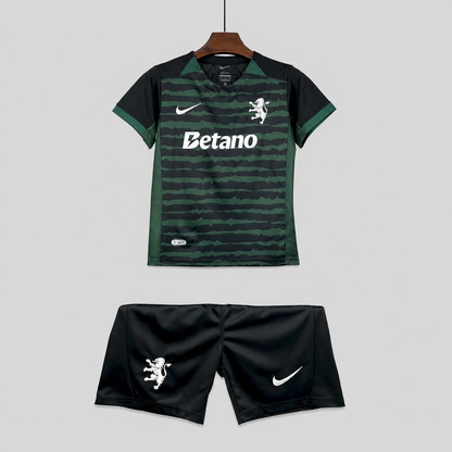 Sporting Lisbon Goalkeeper Kids Size Kit