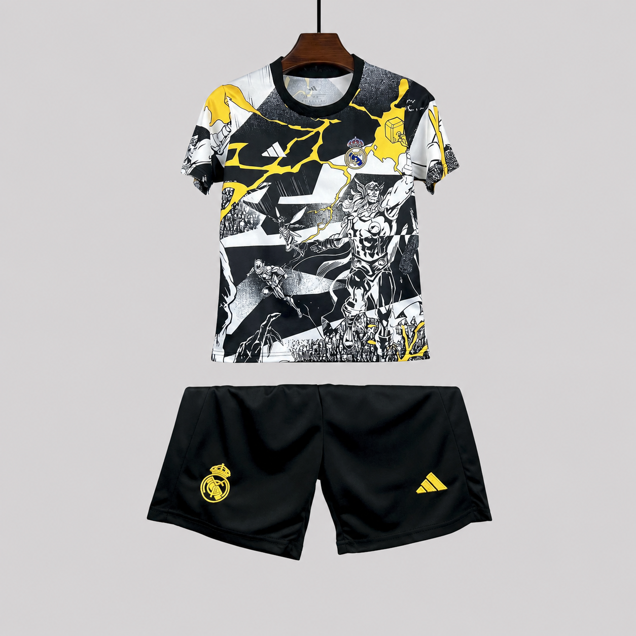 Real Madrid Pre-Match Kids Size Kit