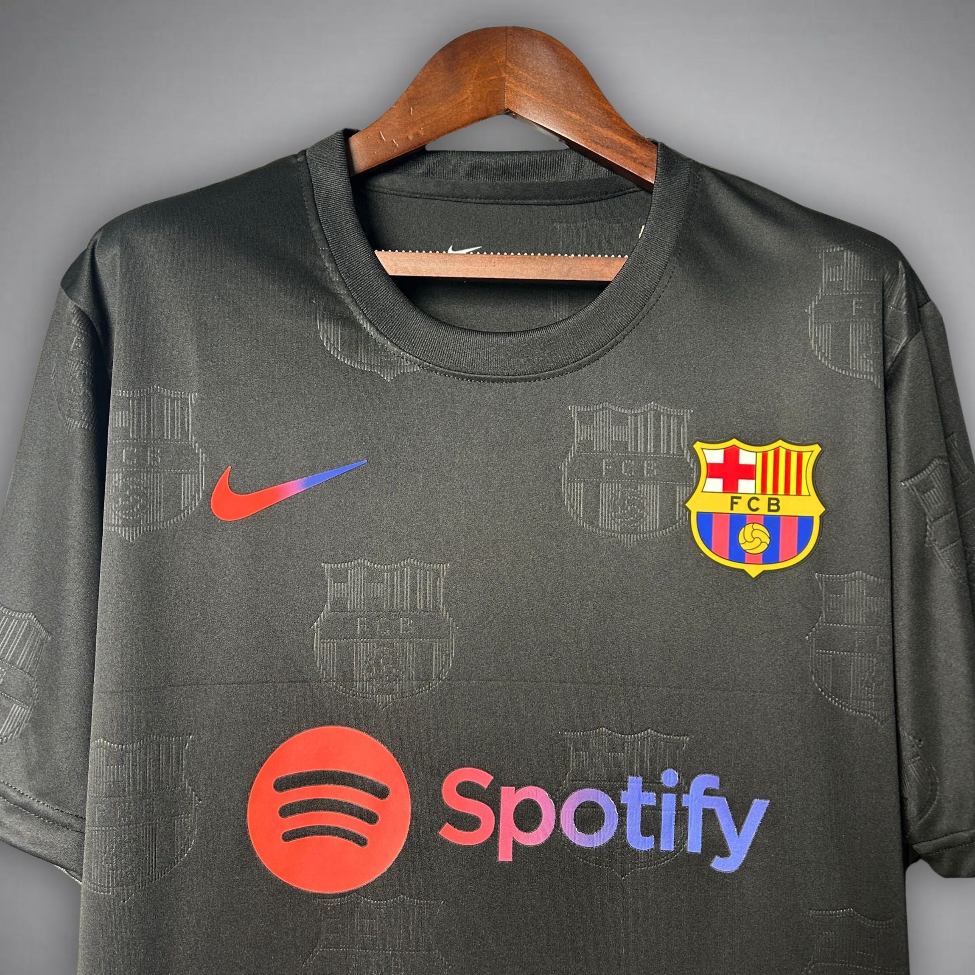 FC Barcelona "Noir Camp" Premium Kit - FutKulture