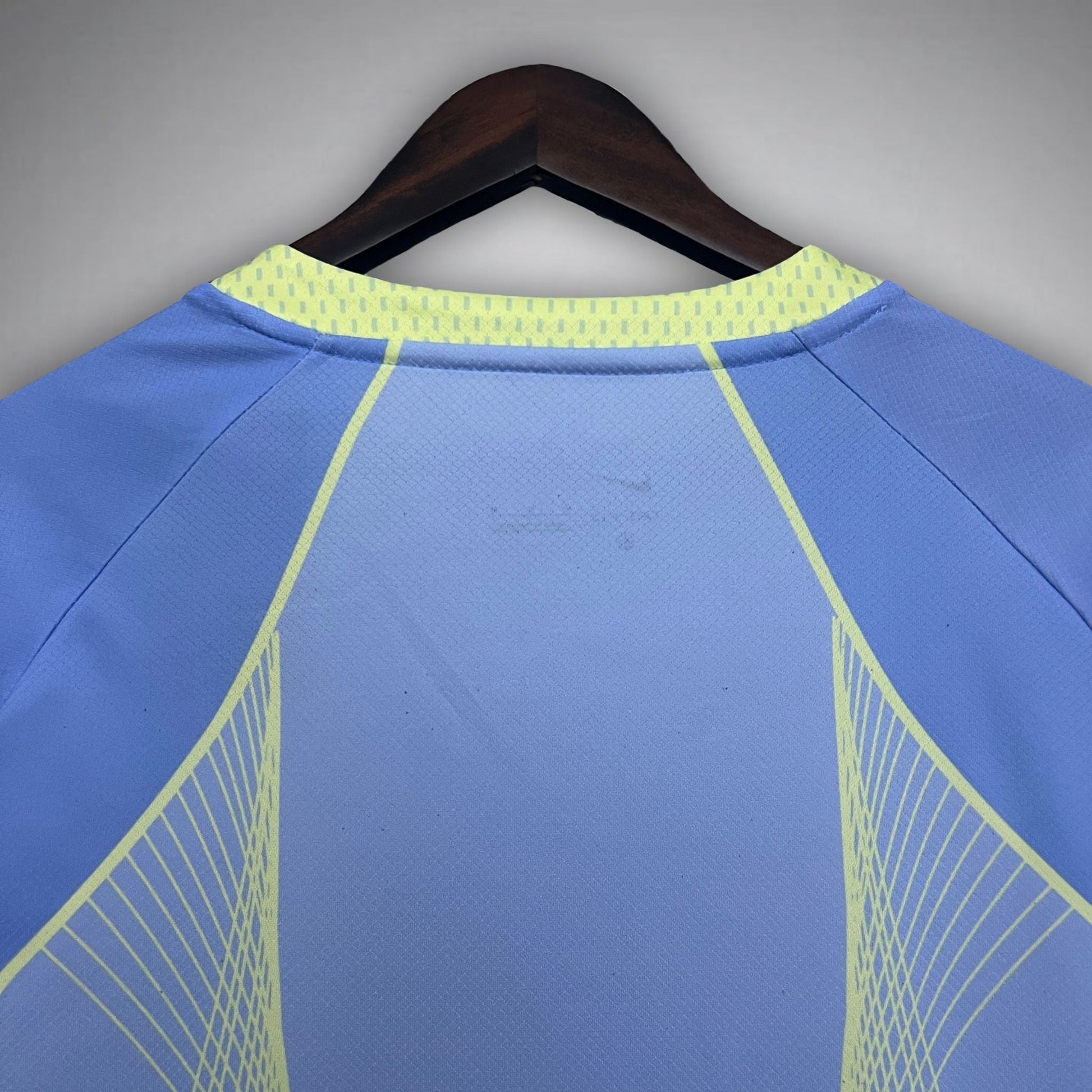FC Barcelona "Voltage" Premium Kit - FutKulture