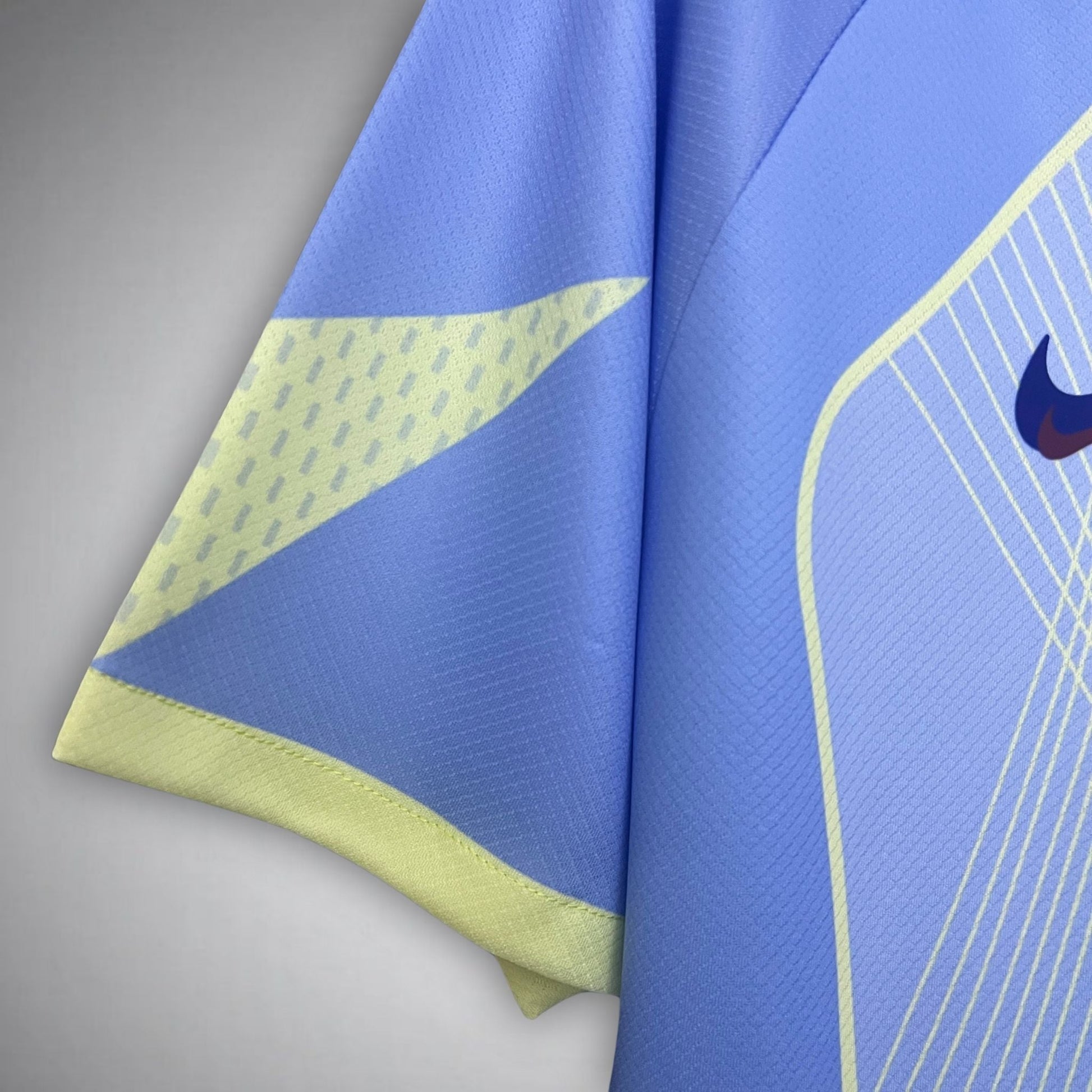 FC Barcelona "Voltage" Premium Kit - FutKulture