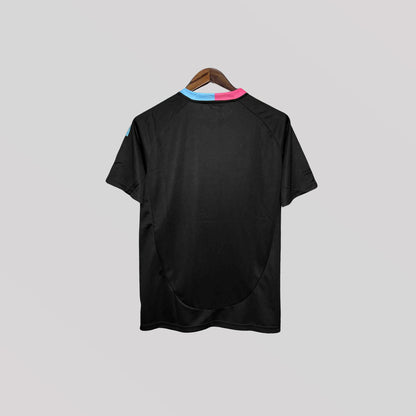 Inter Miami 2024/25 Black Premium Kit - FutKulture