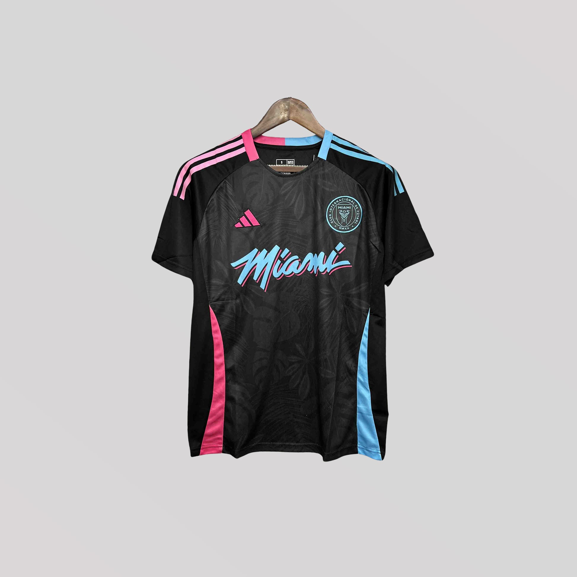 Inter Miami 2024/25 Black Premium Kit - FutKulture