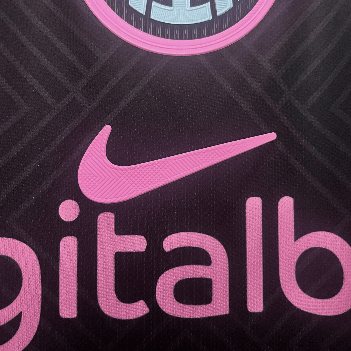 Inter Milan "Serpente Rosa" Premium Kit - FutKulture