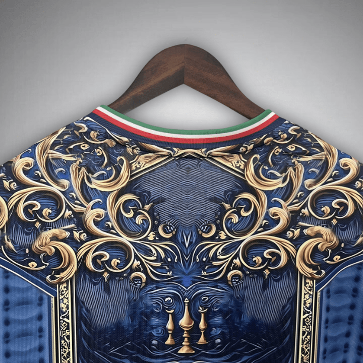 Italy "Royalty" Premium Kit - FutKulture