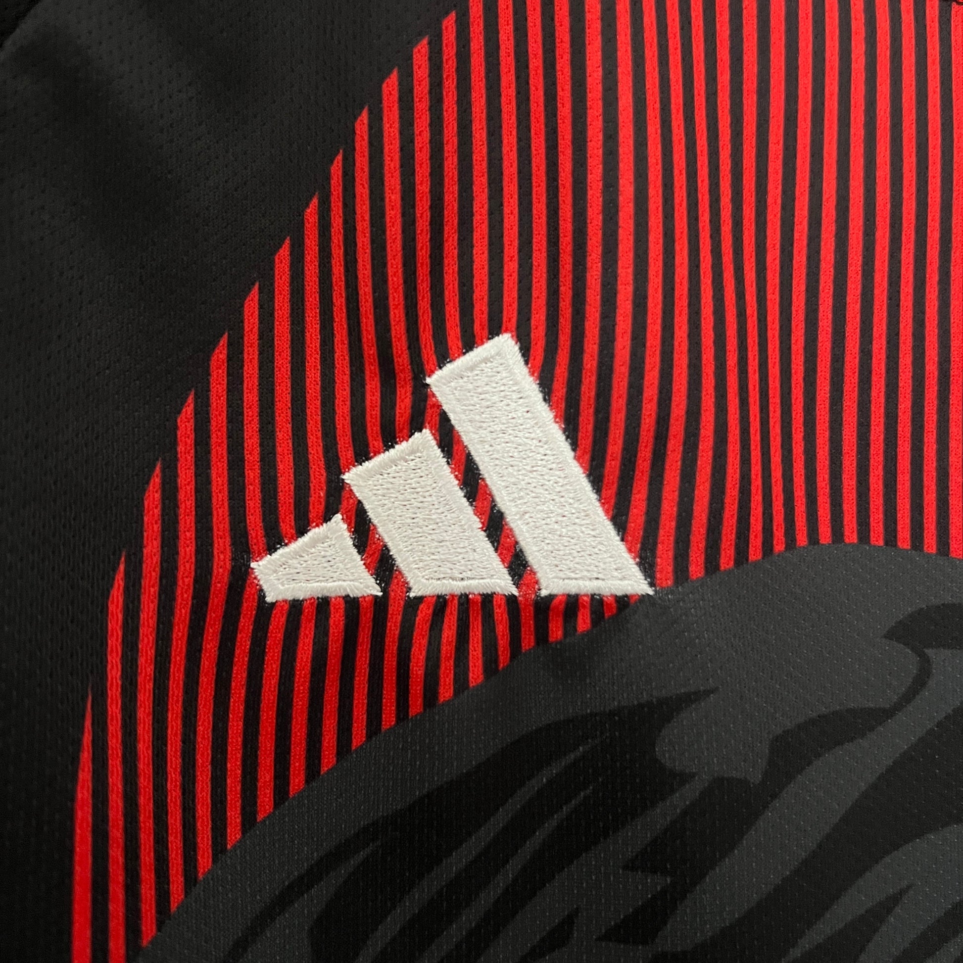 Japan "Black Mountain" Premium Kit - FutKulture
