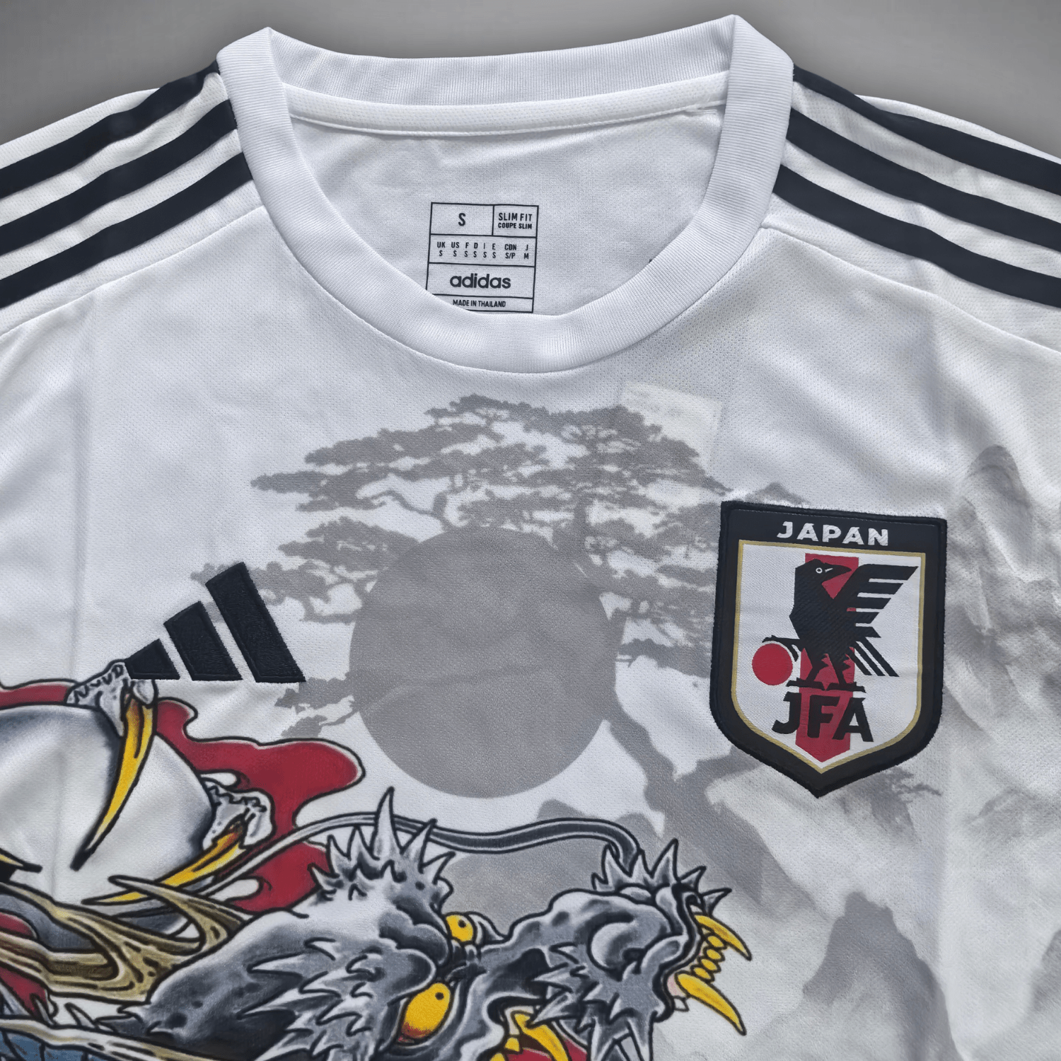 Japan "Floral Dragon" Premium Kit - FutKulture