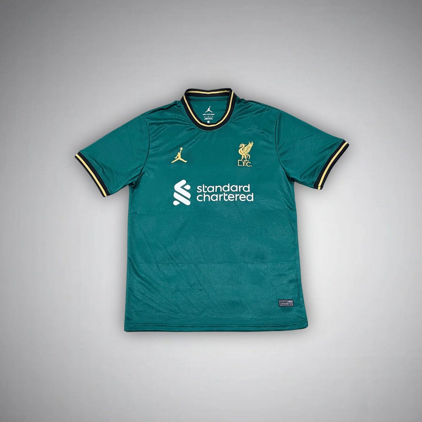 Liverpool x Jordan Premium Kit - FutKulture