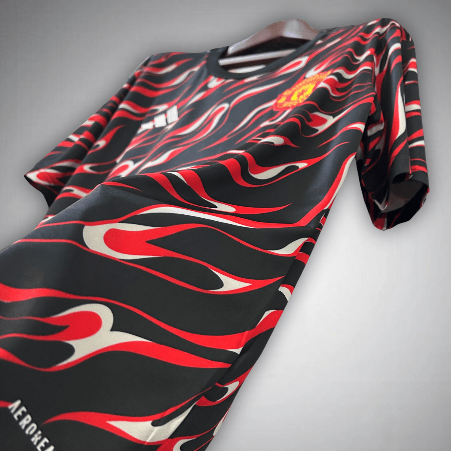 Manchester United "Lava Waves" Premium Kit - FutKulture