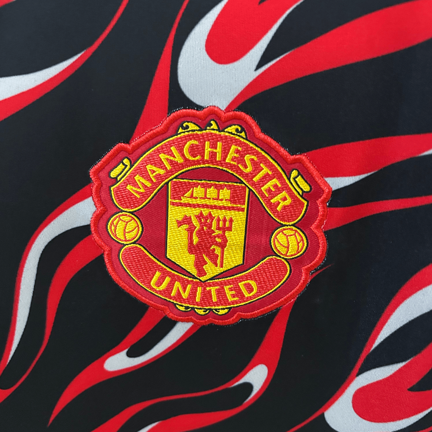 Manchester United "Lava Waves" Premium Kit - FutKulture
