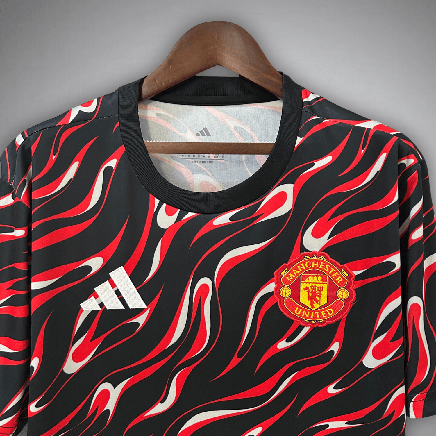Manchester United "Lava Waves" Premium Kit - FutKulture