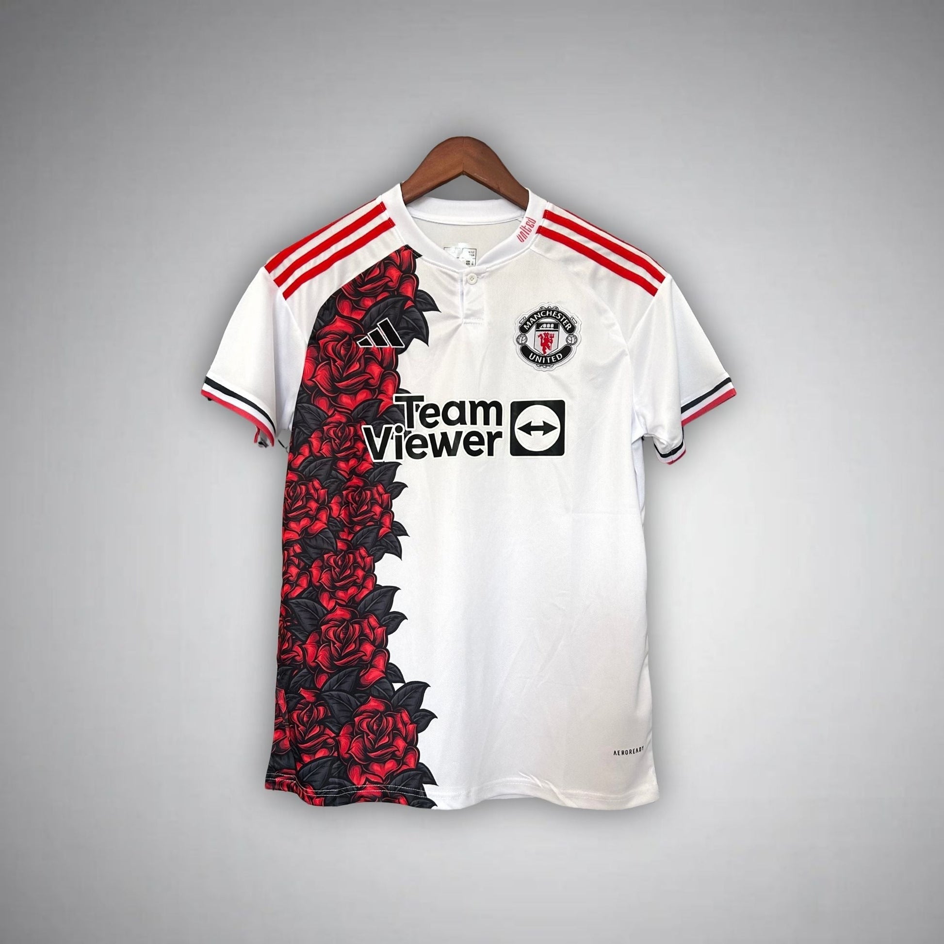 Manchester United "Old Trafford Bloom" Premium Kit - FutKulture
