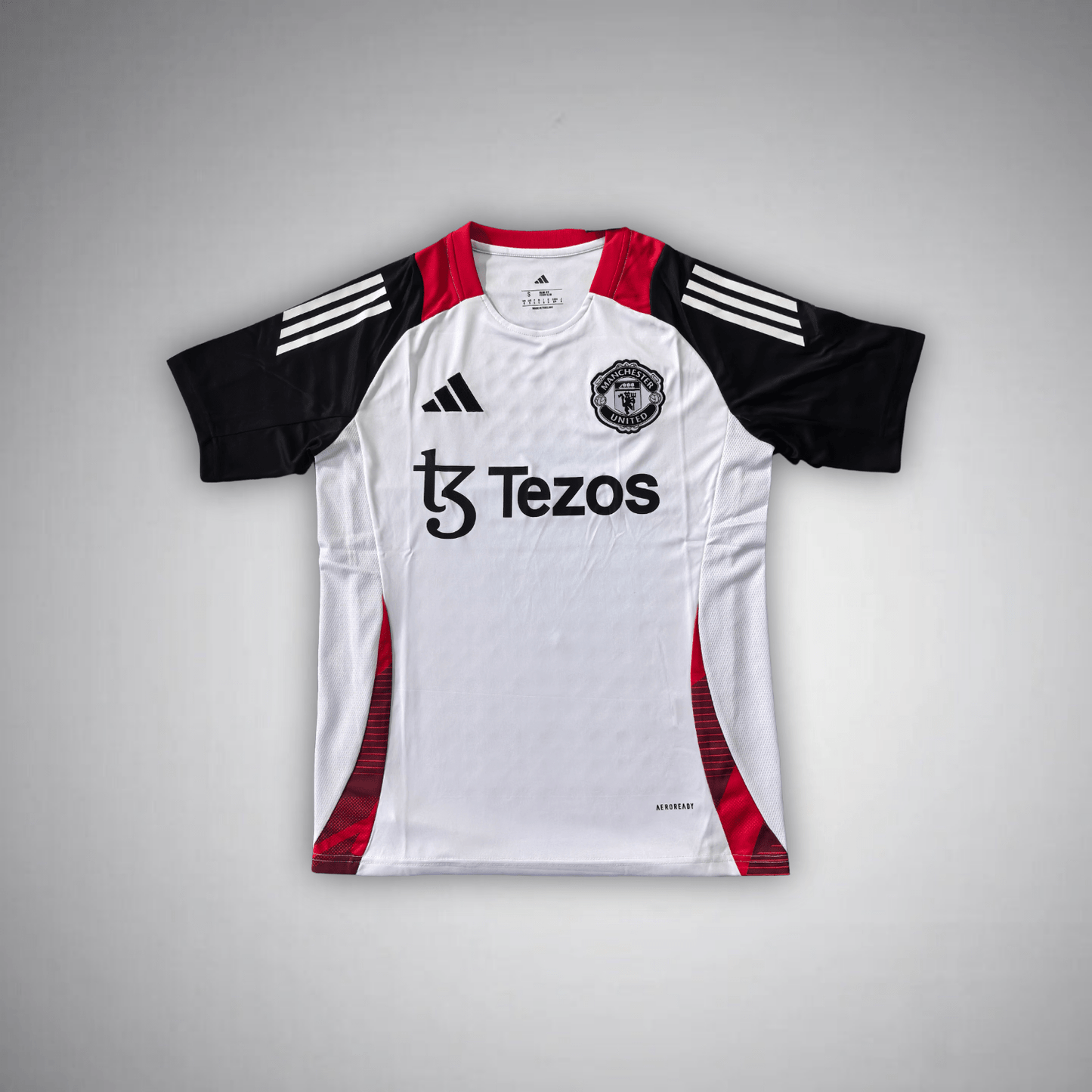 Manchester United "Tiro 24" Premium Kit - FutKulture