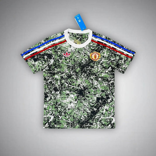 Manchester United X Stone Roses Premium Green Kit - FutKulture