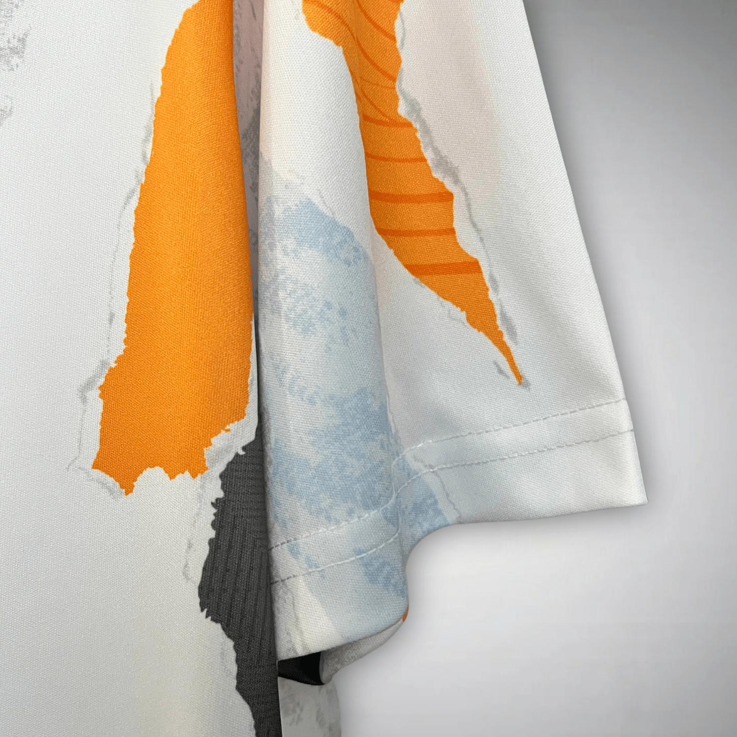 Real Madrid "Asiimov" Premium Kit - FutKulture