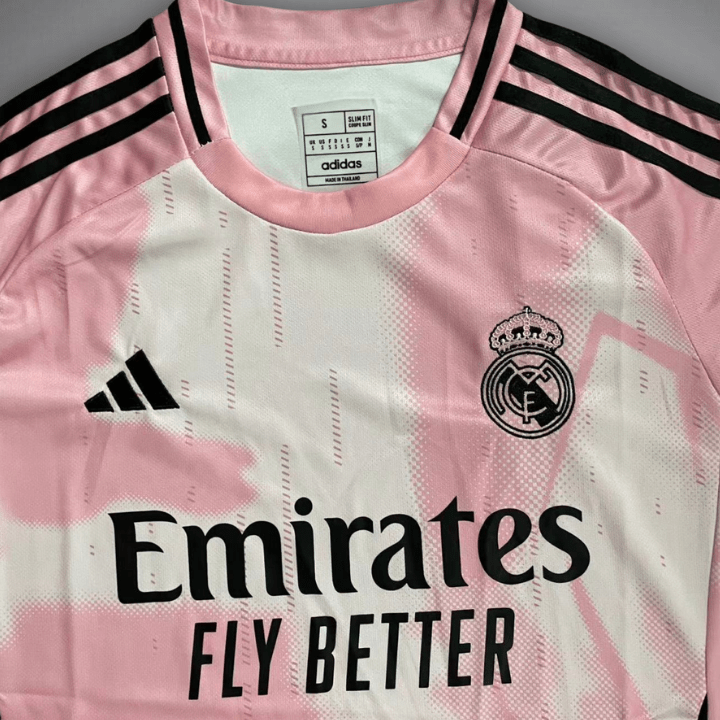 Real Madrid "Ballet Rosé" Premium Kit - FutKulture