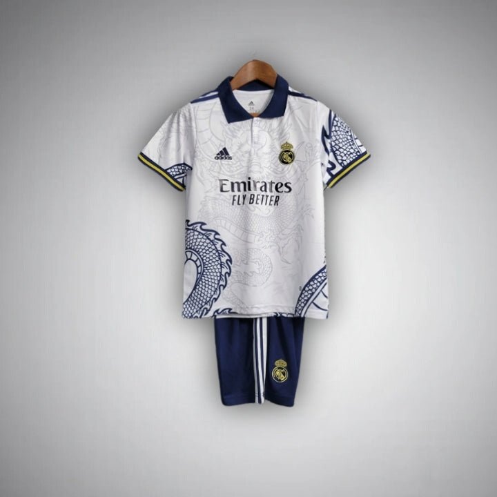 Real Madrid Dragon Blanco Premium Kids Size Kit - FutKulture