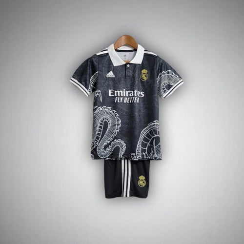 Real Madrid "Dragon Negro" Premium Kids Size Kit - FutKulture