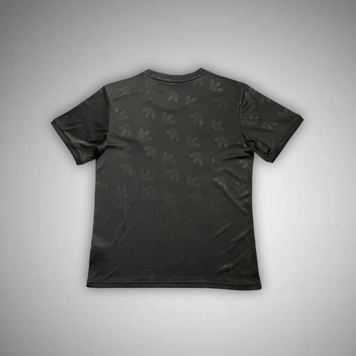 Real Madrid "Minimalist" Premium Kit - FutKulture