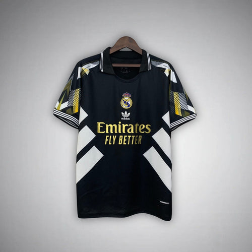 Real Madrid "Nocturno" Premium Kit - FutKulture