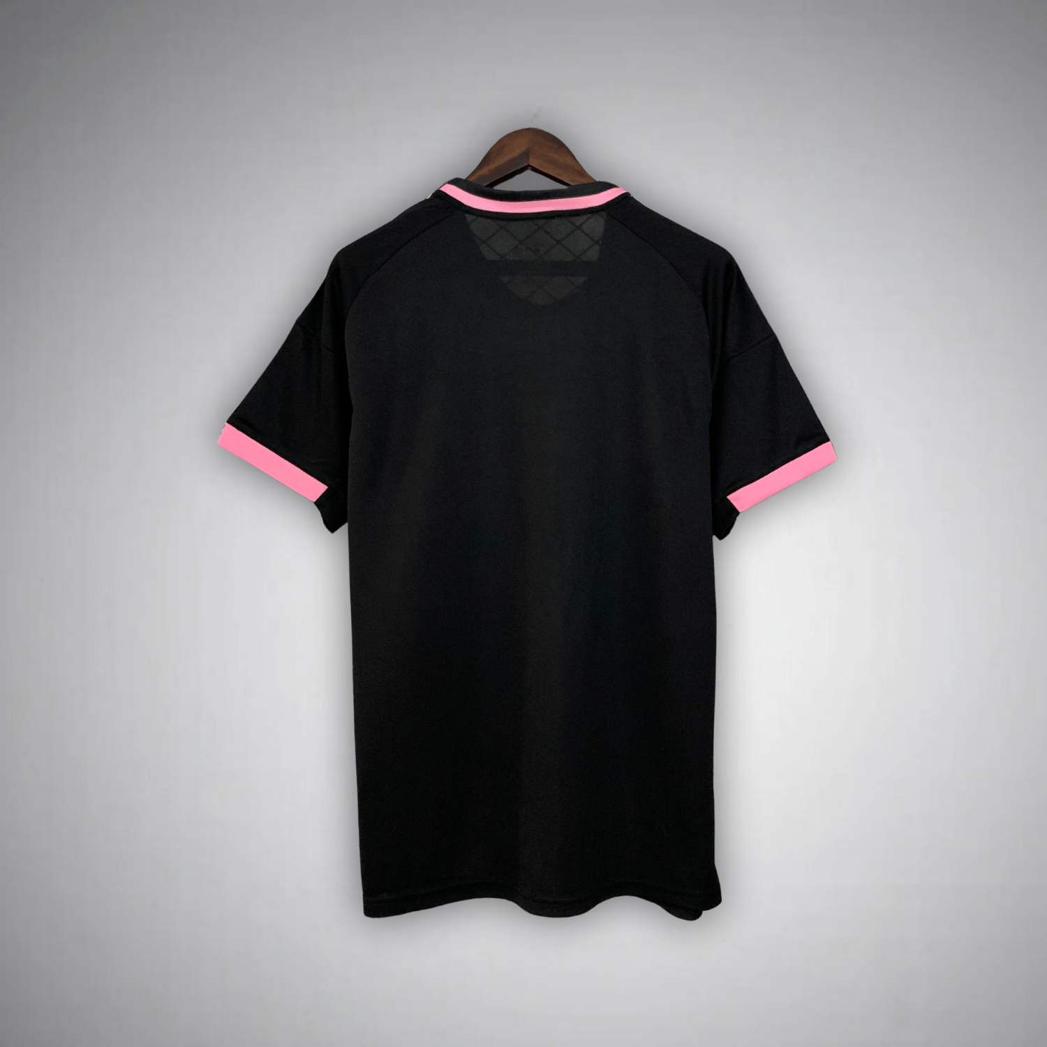Real Madrid "Pink Kingsnake" Premium Kit - FutKulture