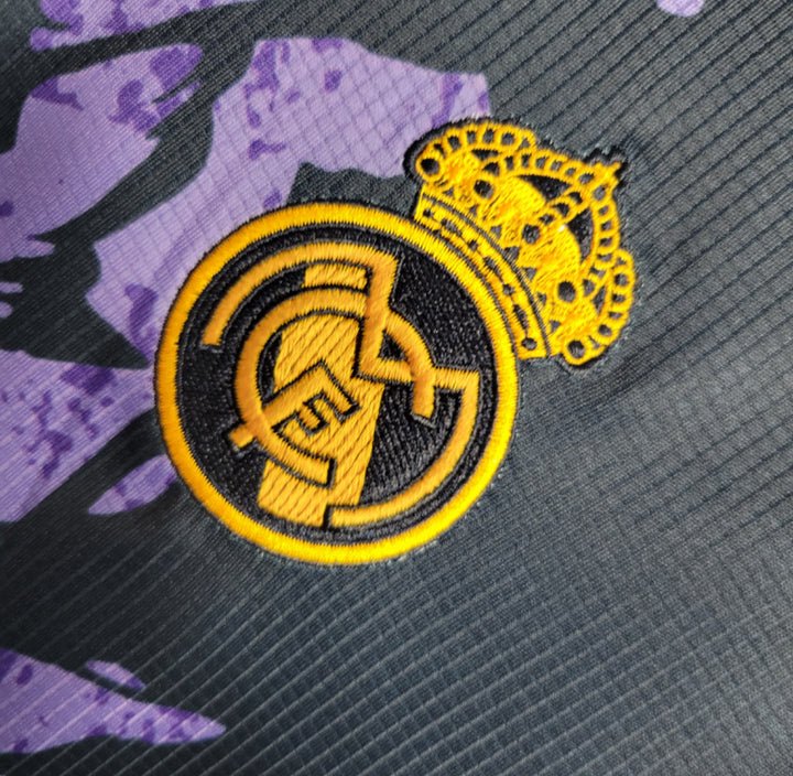 Real Madrid "Purple Valiance" Premium Kit - FutKulture