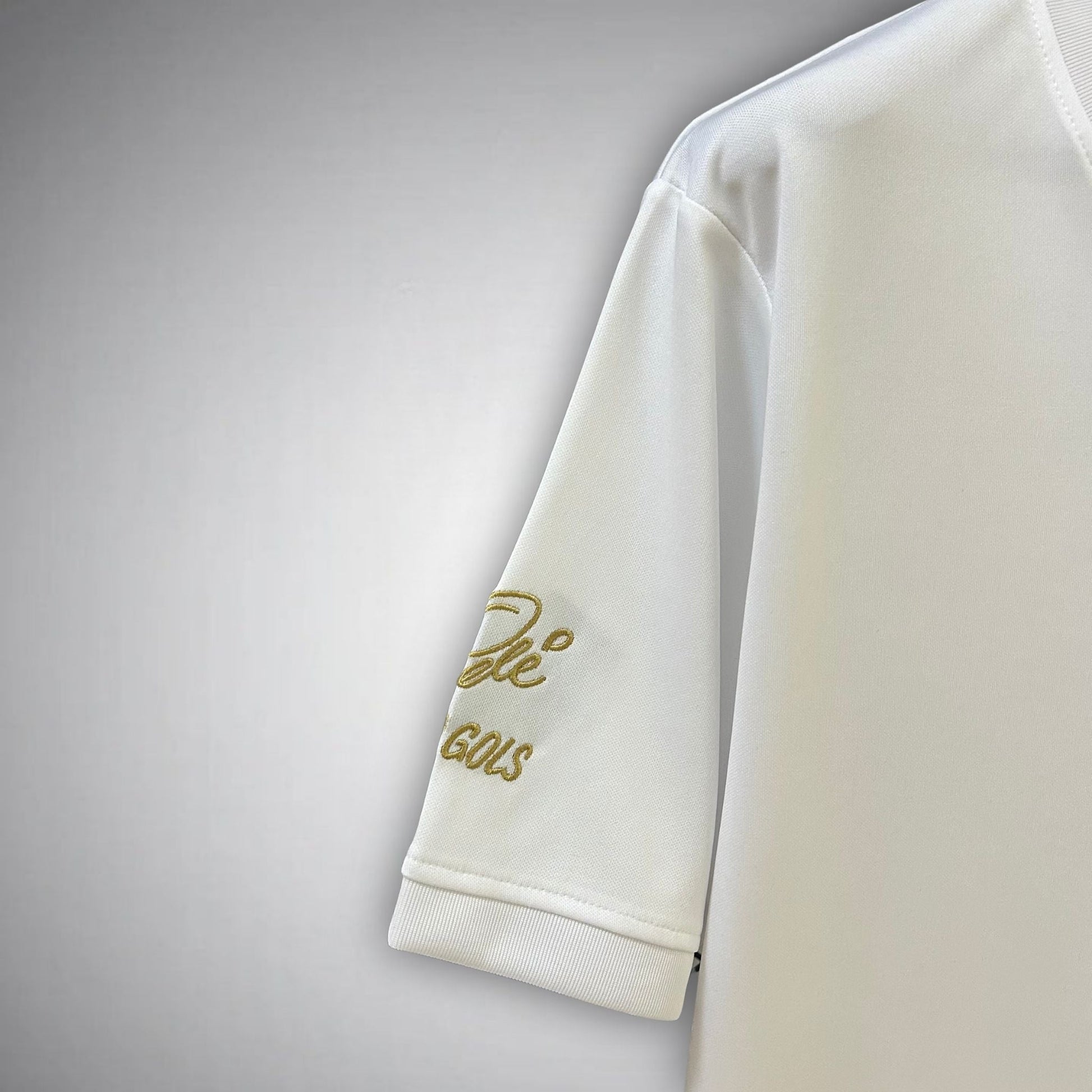 Santos FC "Alma Branca" Premium Kit - FutKulture