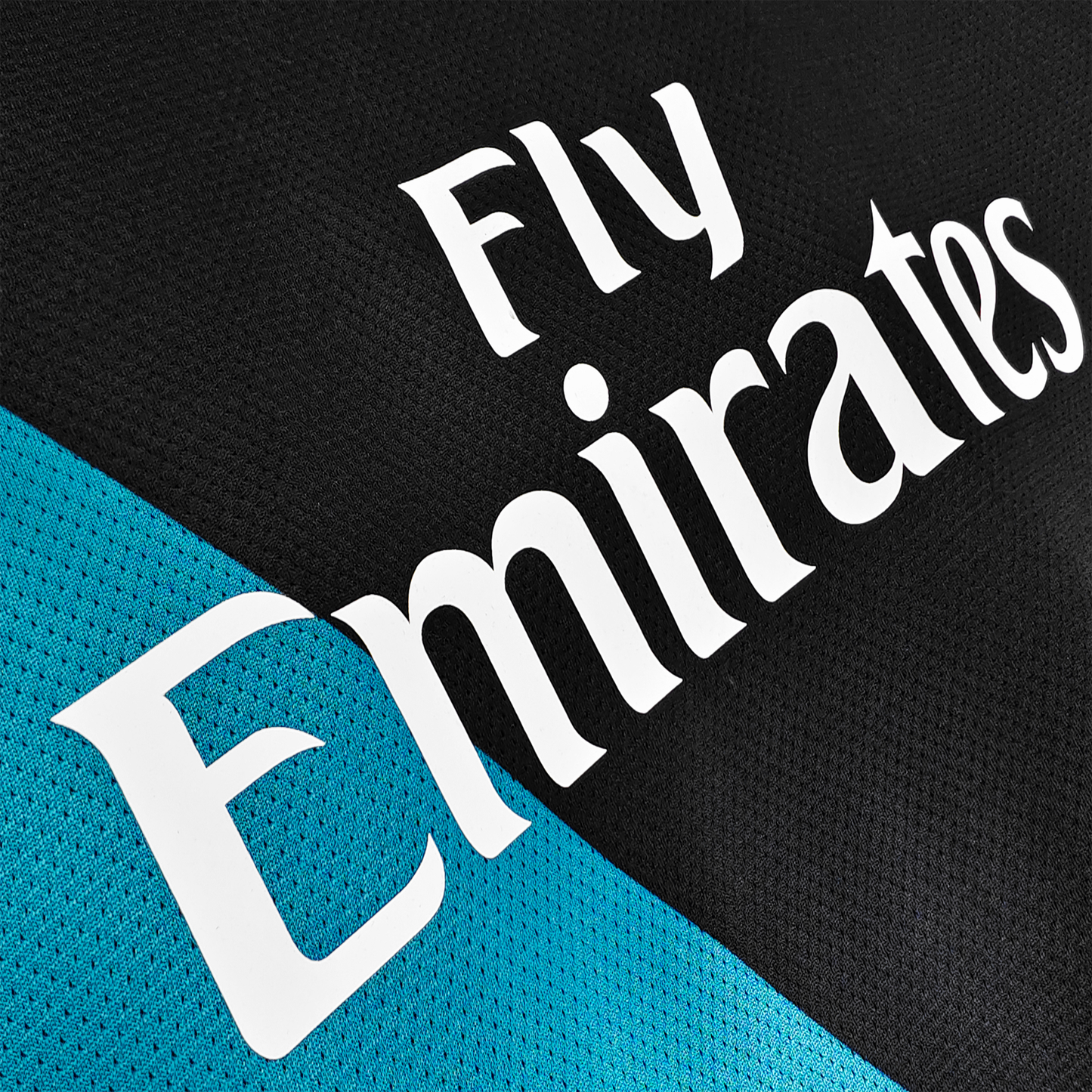 Arsenal 2011/12 Away Kit