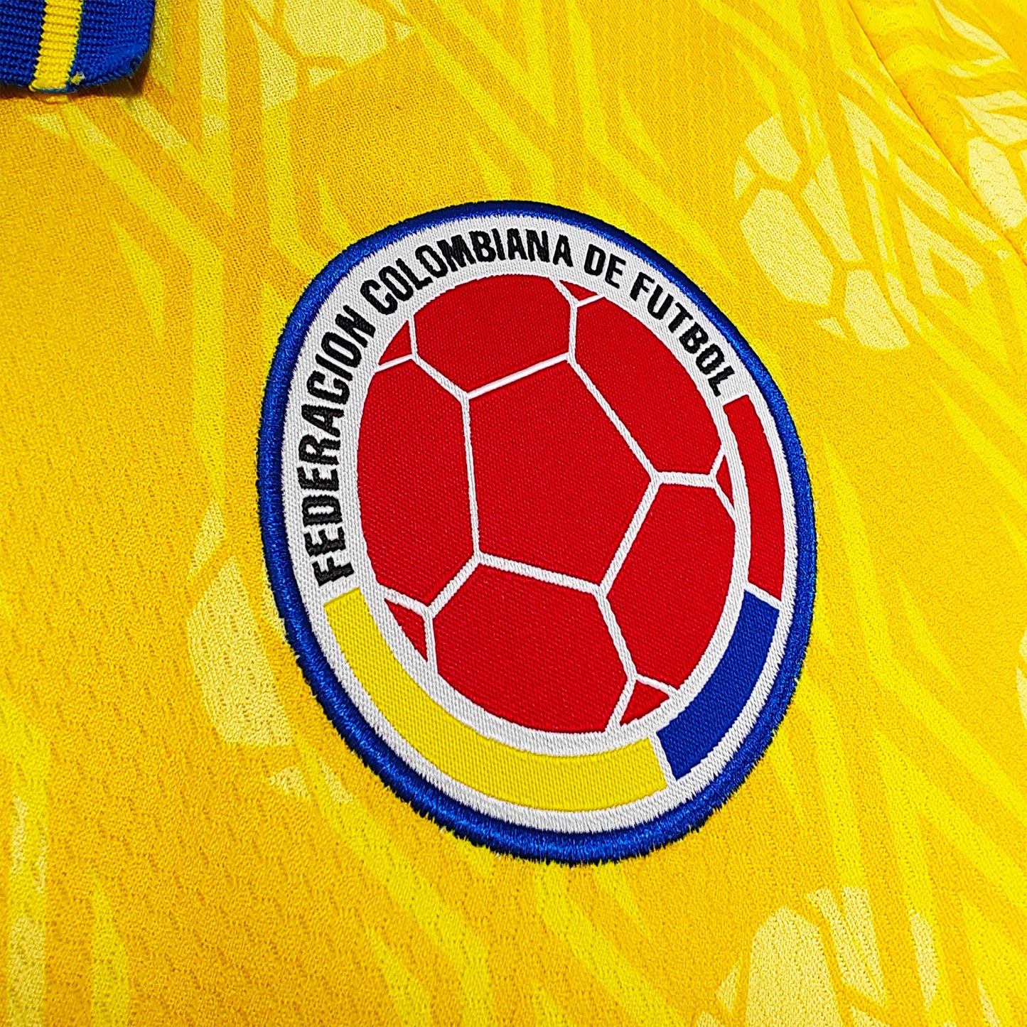 Colombia 1993/94 Home Kit