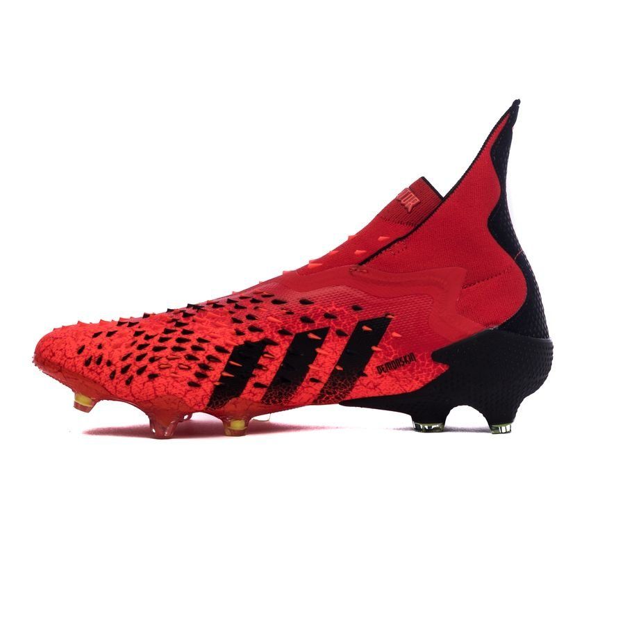 Predator Freak FG Red Black