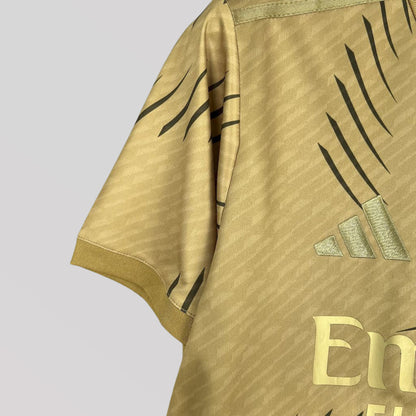 Real Madrid "Golden" Premium Kit - FutKulture