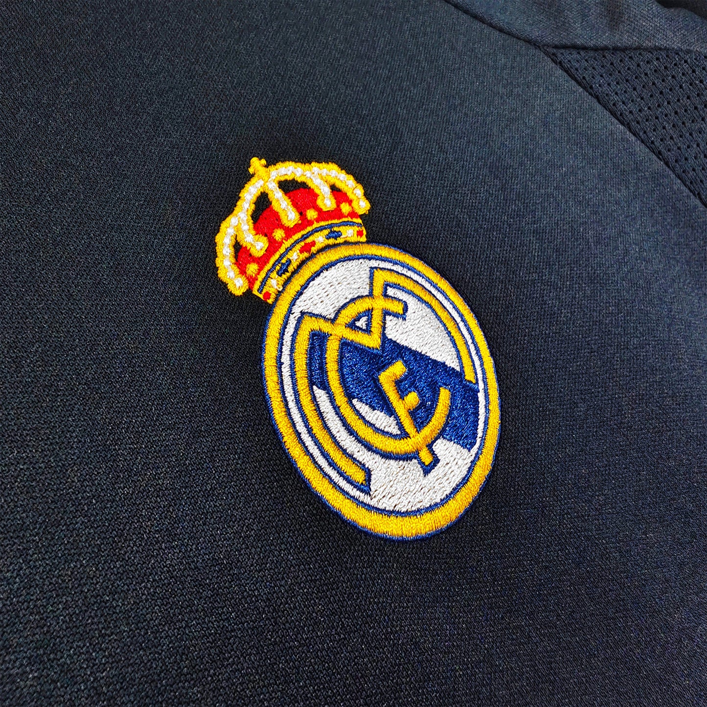 Real Madrid 2004/25 Away Kit